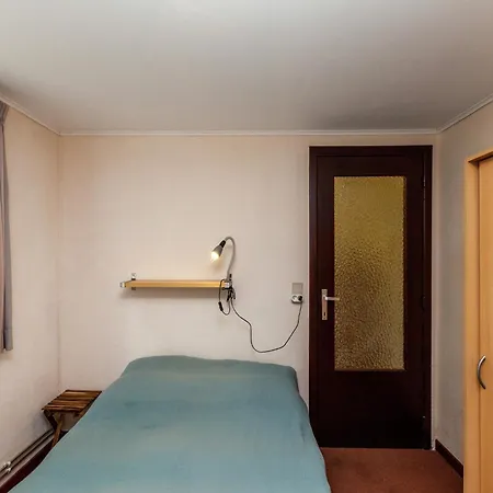 Apartment Gorgeous Apartment In Bohon With Garden Furniture And Bbq *