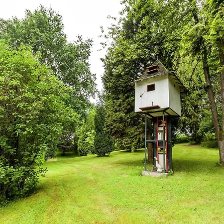 Apartamento Gorgeous In Bohon With Garden Furniture And Bbq *